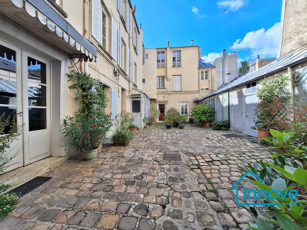 Appartement à VERSAILLES