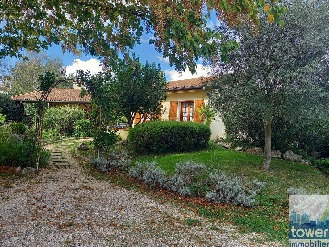 Maison à SALLES-SUR-GARONNE