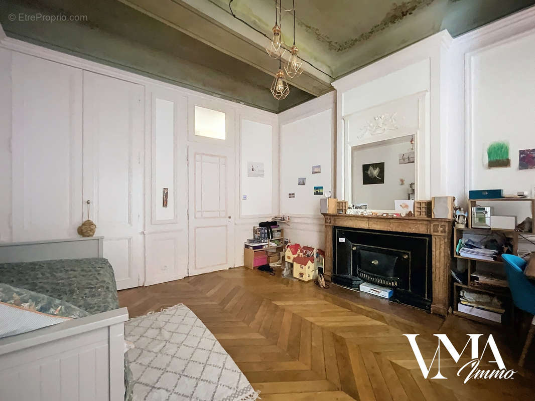 Appartement à LYON-5E