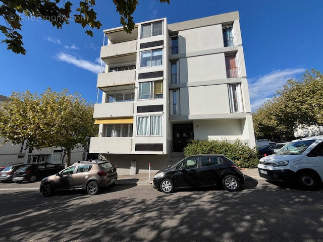 Appartement à MARSEILLE-13E