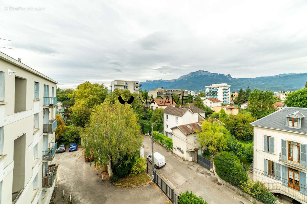 vue belledonne #estimation #grenobleimmo #avendre #lumineux #T4 - Appartement à GRENOBLE