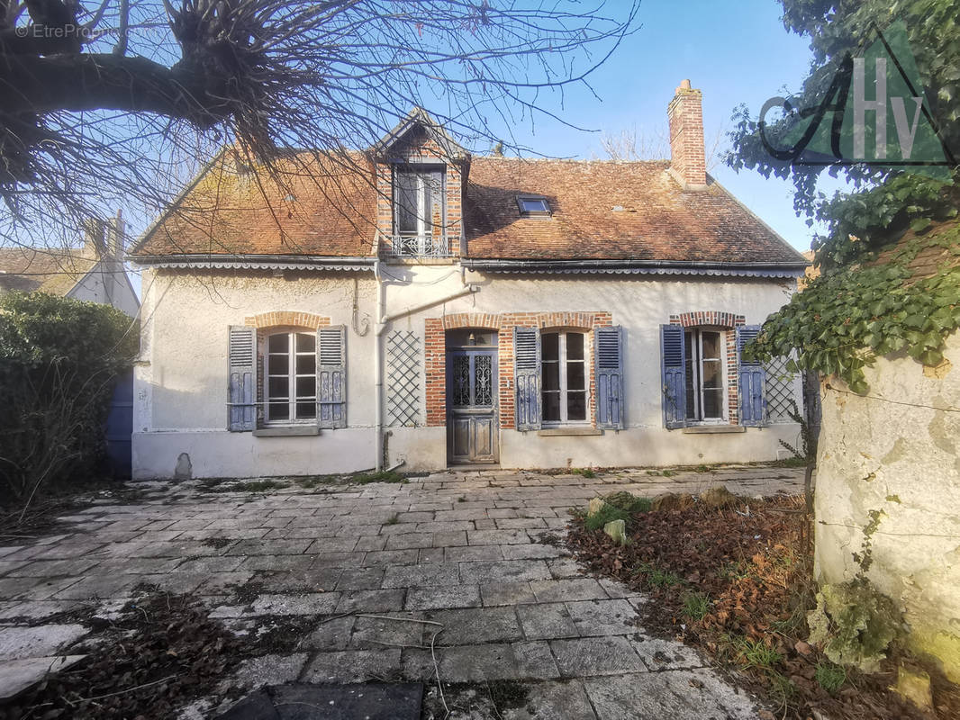 Maison à BRAY-SUR-SEINE