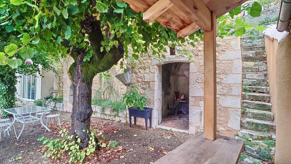 Maison à CHAUVIGNY