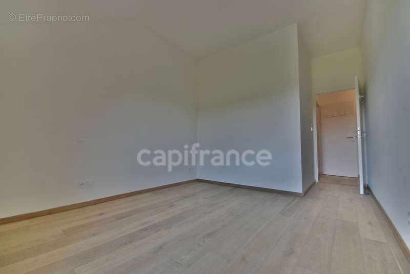 Appartement à PREVESSIN-MOENS