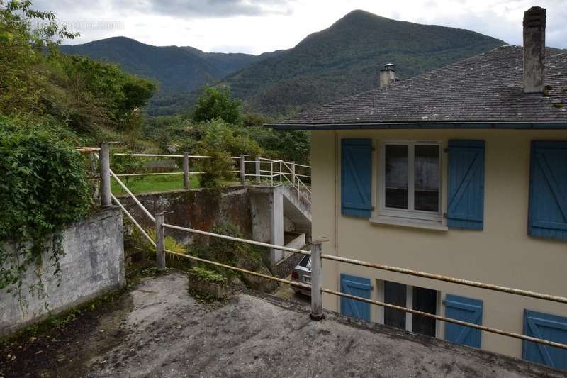 Maison à SAINT-PE-DE-BIGORRE