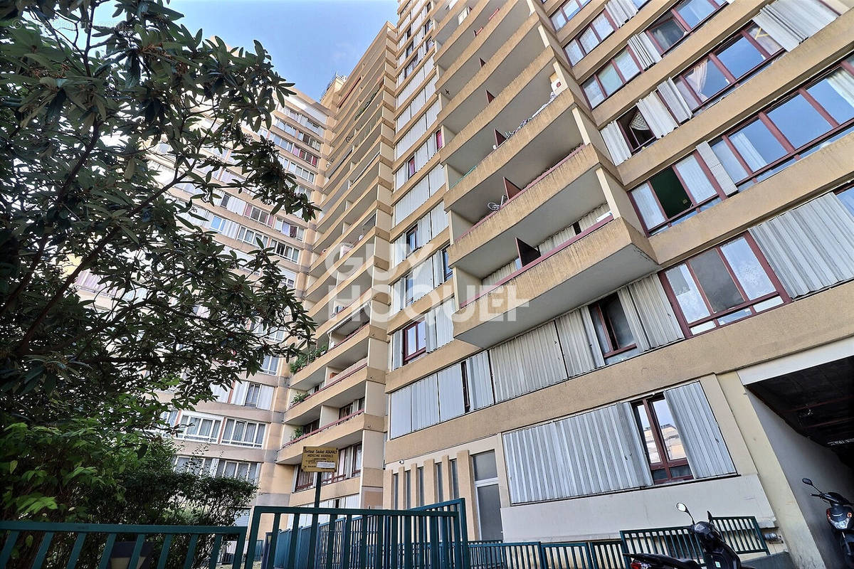 Appartement à AUBERVILLIERS