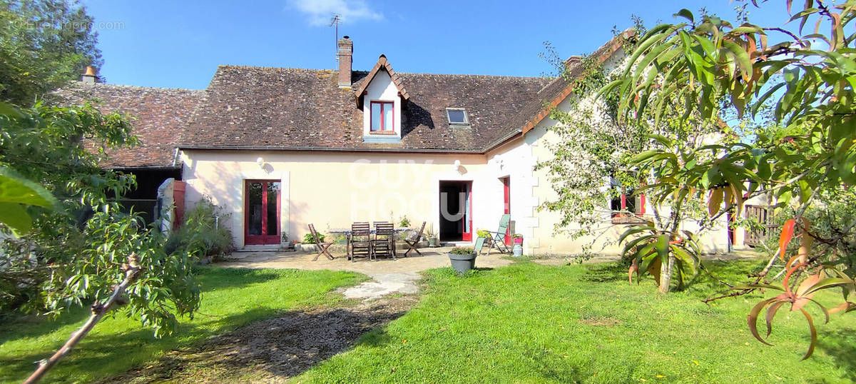 Maison à COURVILLE-SUR-EURE