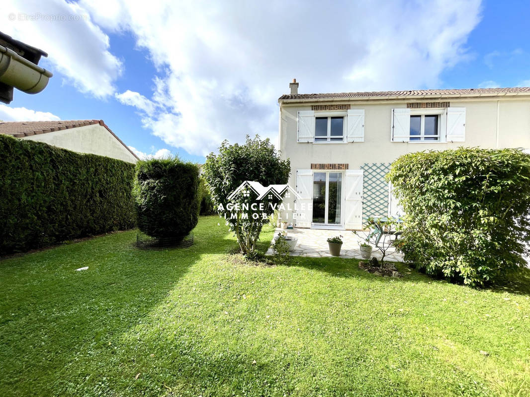 Maison à SAINT-GERMAIN-LES-CORBEIL