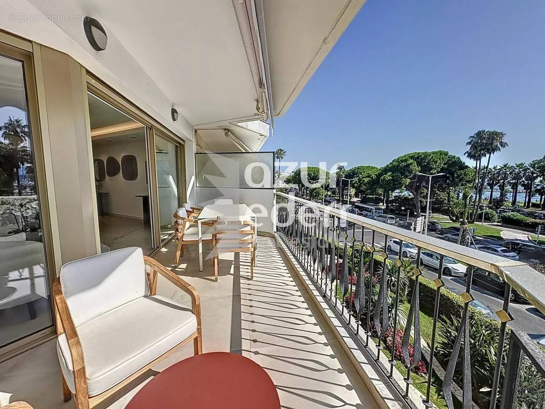 Appartement à CANNES