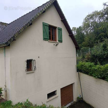 Maison à HUCHENNEVILLE