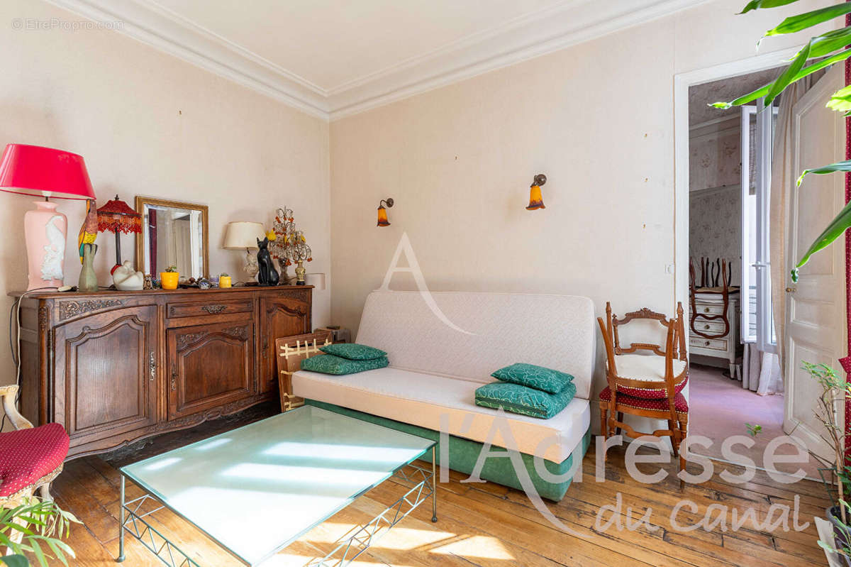 Appartement à PARIS-10E