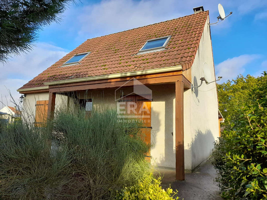 Maison à CHAUNY