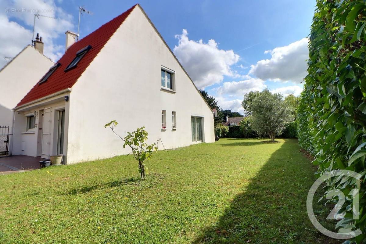 Maison à AULNAY-SOUS-BOIS