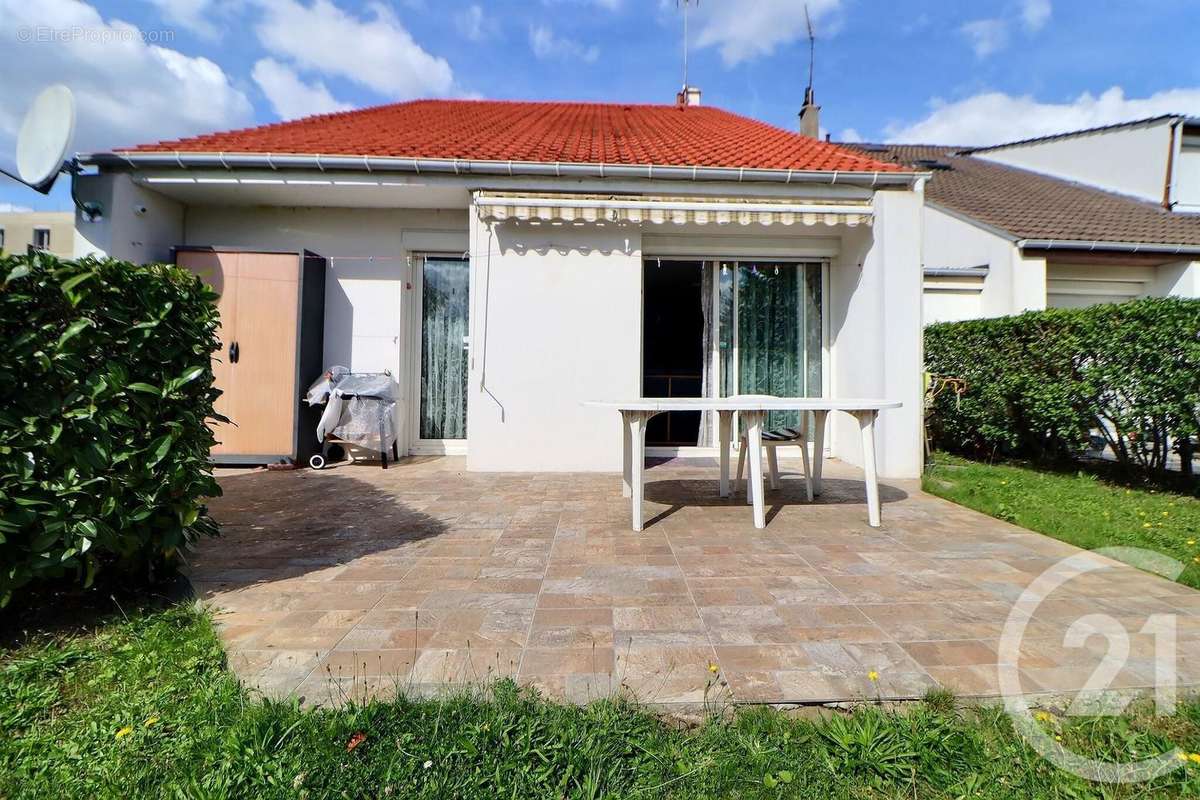 Maison à AULNAY-SOUS-BOIS