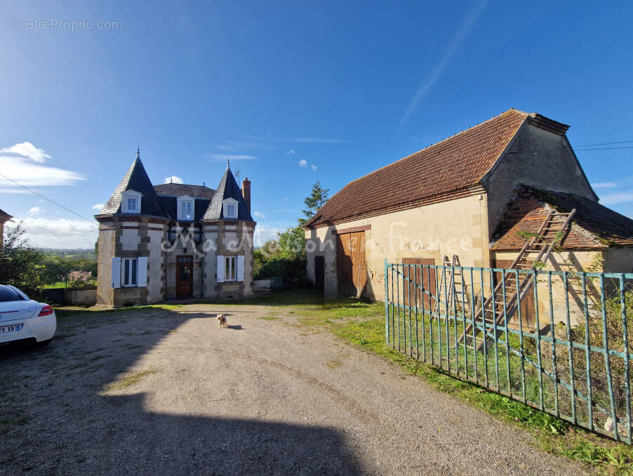 Maison à MOULINS