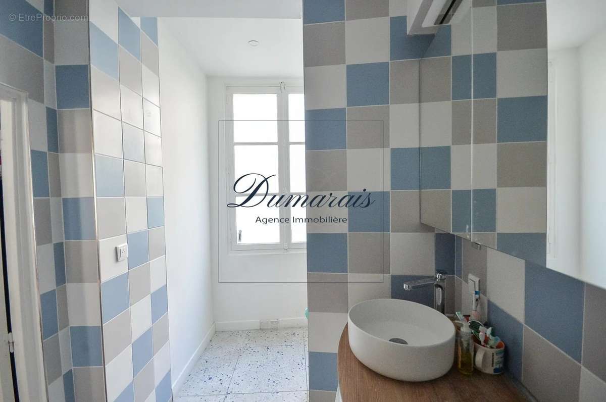 Appartement à PARIS-4E