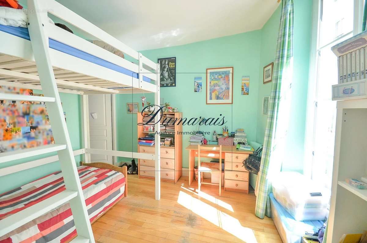 Appartement à PARIS-4E