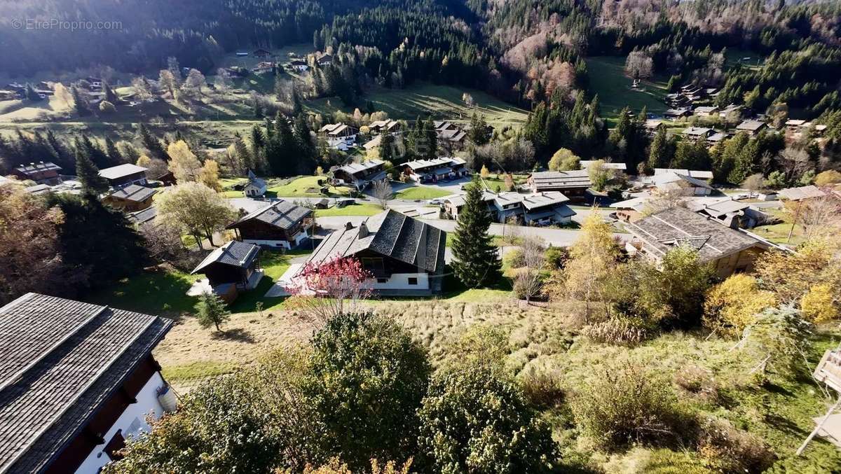 Terrain à LA CLUSAZ