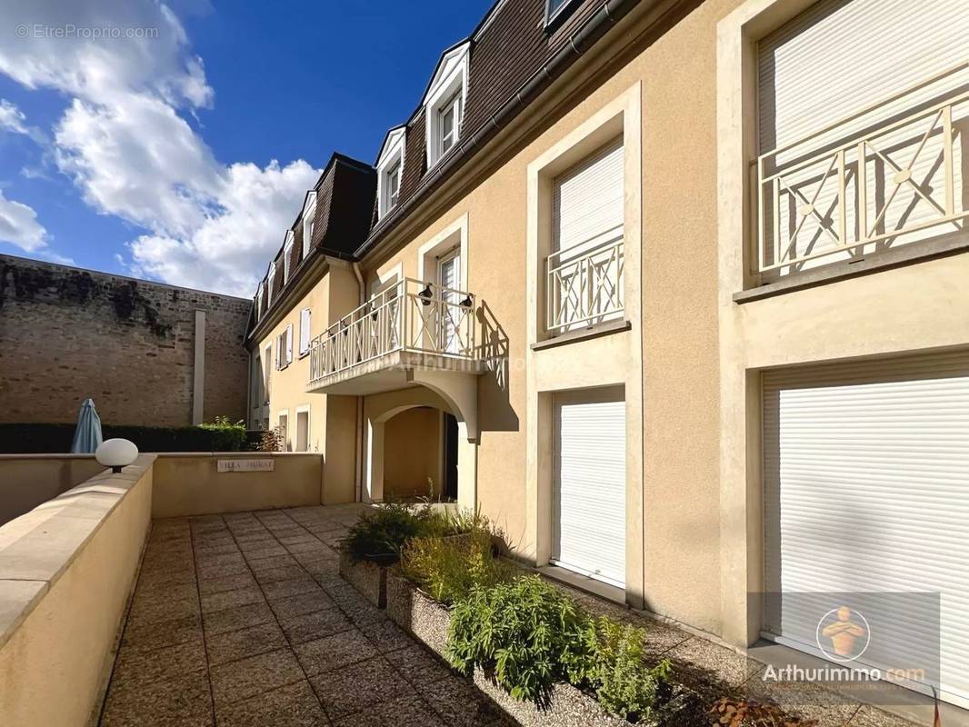 Appartement à FONTAINEBLEAU