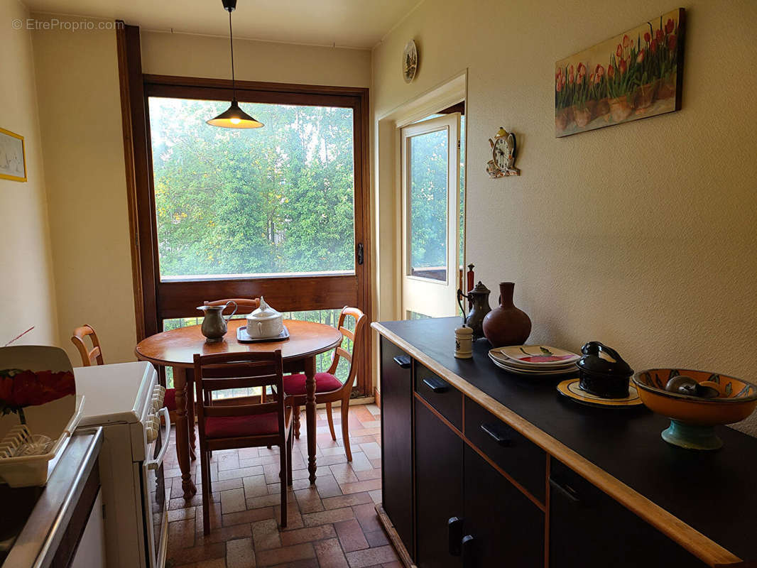 Appartement à FONTENAY-LE-FLEURY