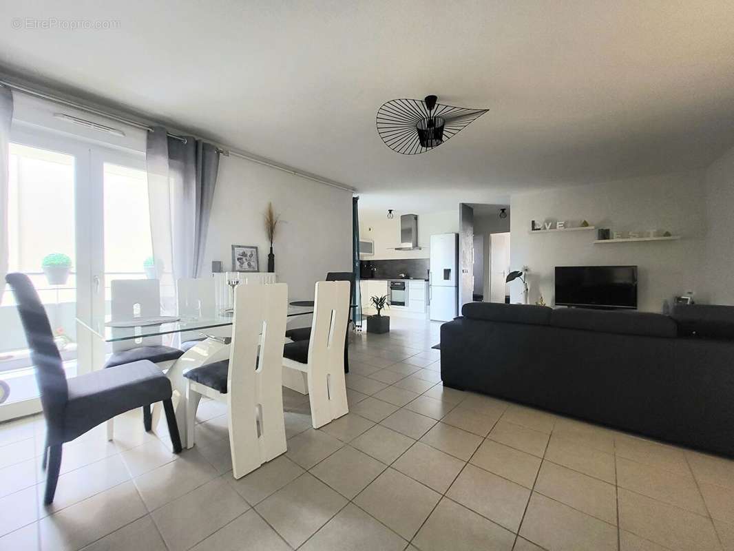 Appartement à VILLENEUVE-LES-MAGUELONE