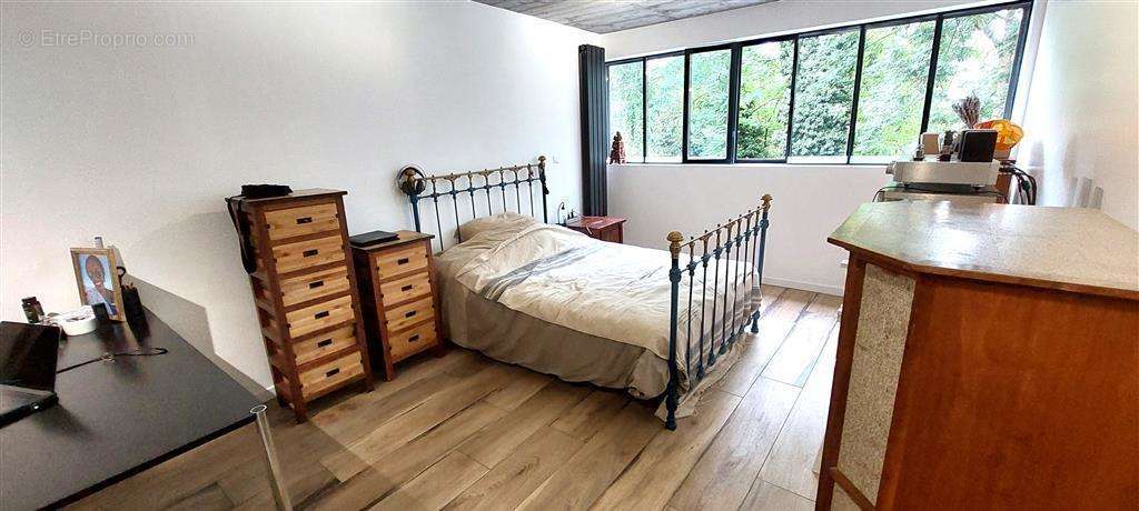 Appartement à NEUILLY-PLAISANCE