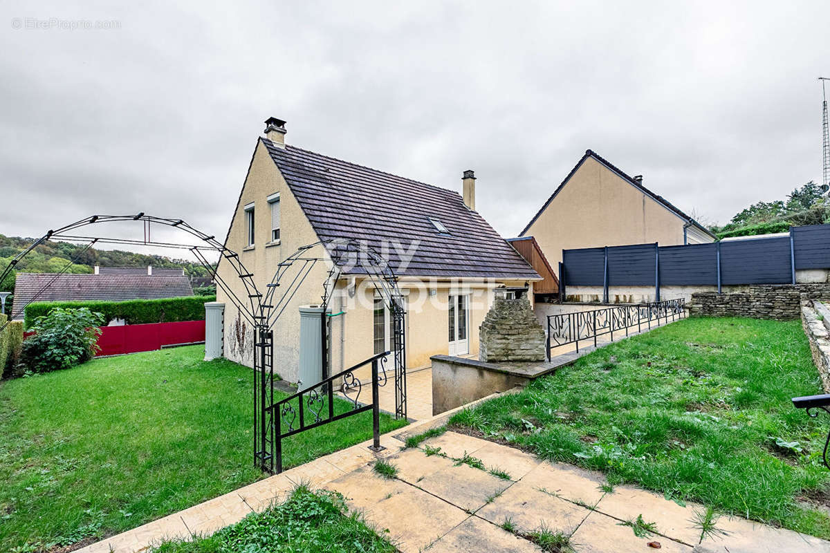 Maison à PRECY-SUR-OISE