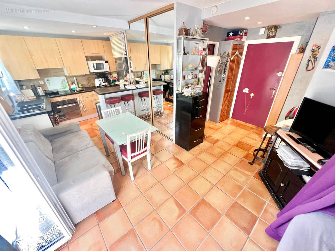 Appartement à MOUGINS