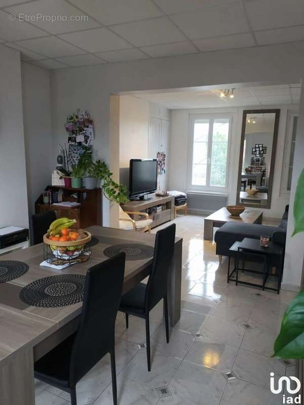 Photo 2 - Appartement à BRAY-SUR-SEINE