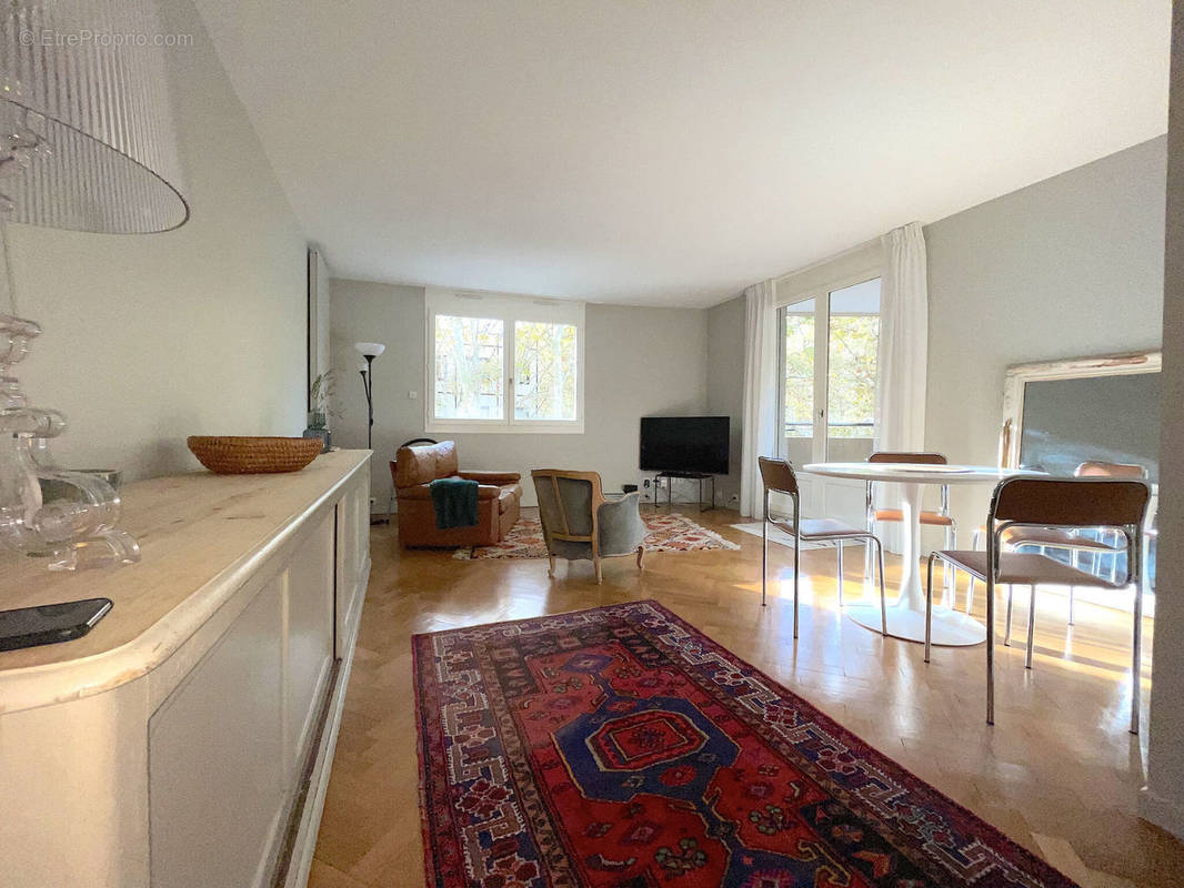 Appartement à LYON-6E