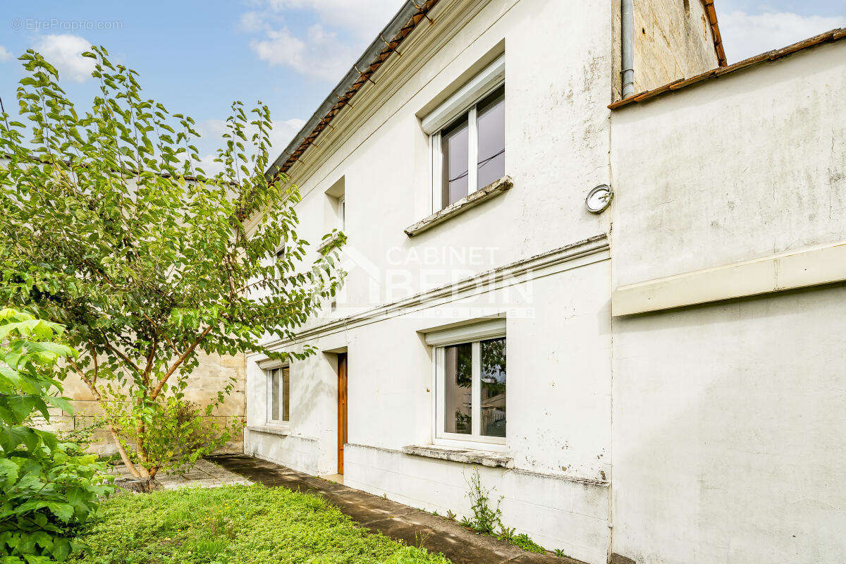 Maison à SAINT-ANDRE-DE-CUBZAC