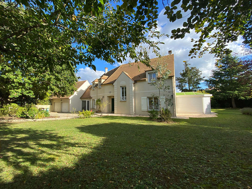 Maison à MERE