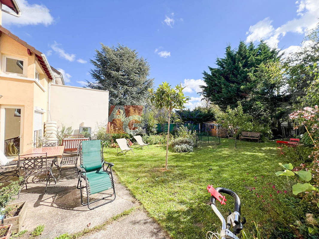 Maison à CARRIERES-SUR-SEINE