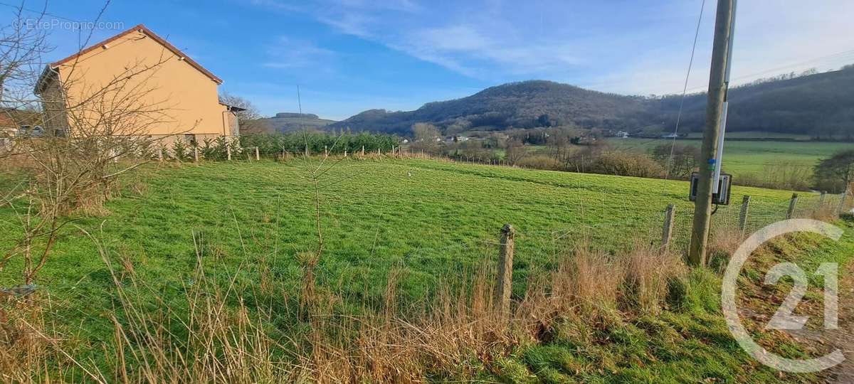 Terrain à LE CREUSOT