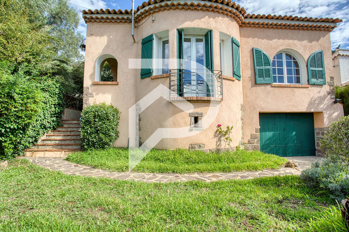 Maison à SAINT-RAPHAEL