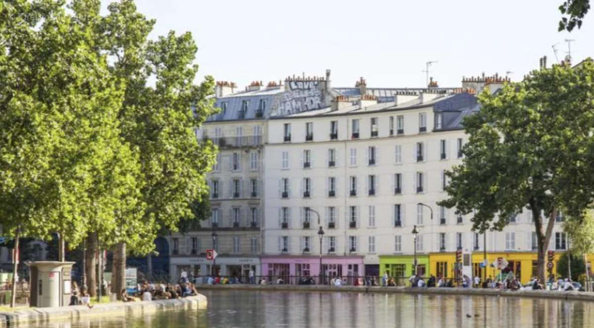 Appartement à PARIS-10E