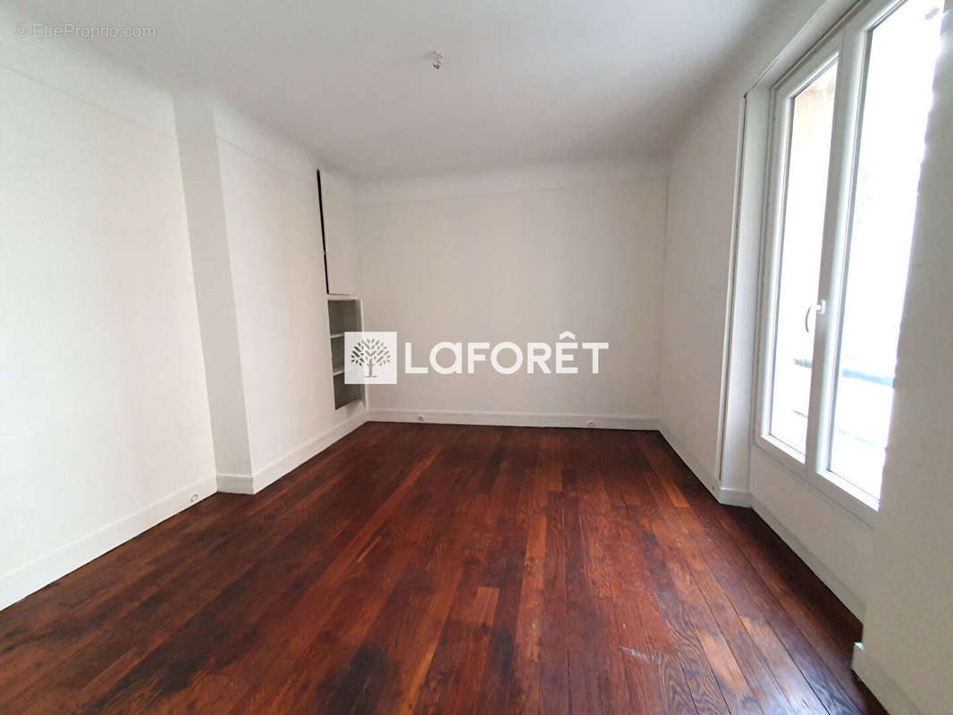 Appartement à CHATILLON