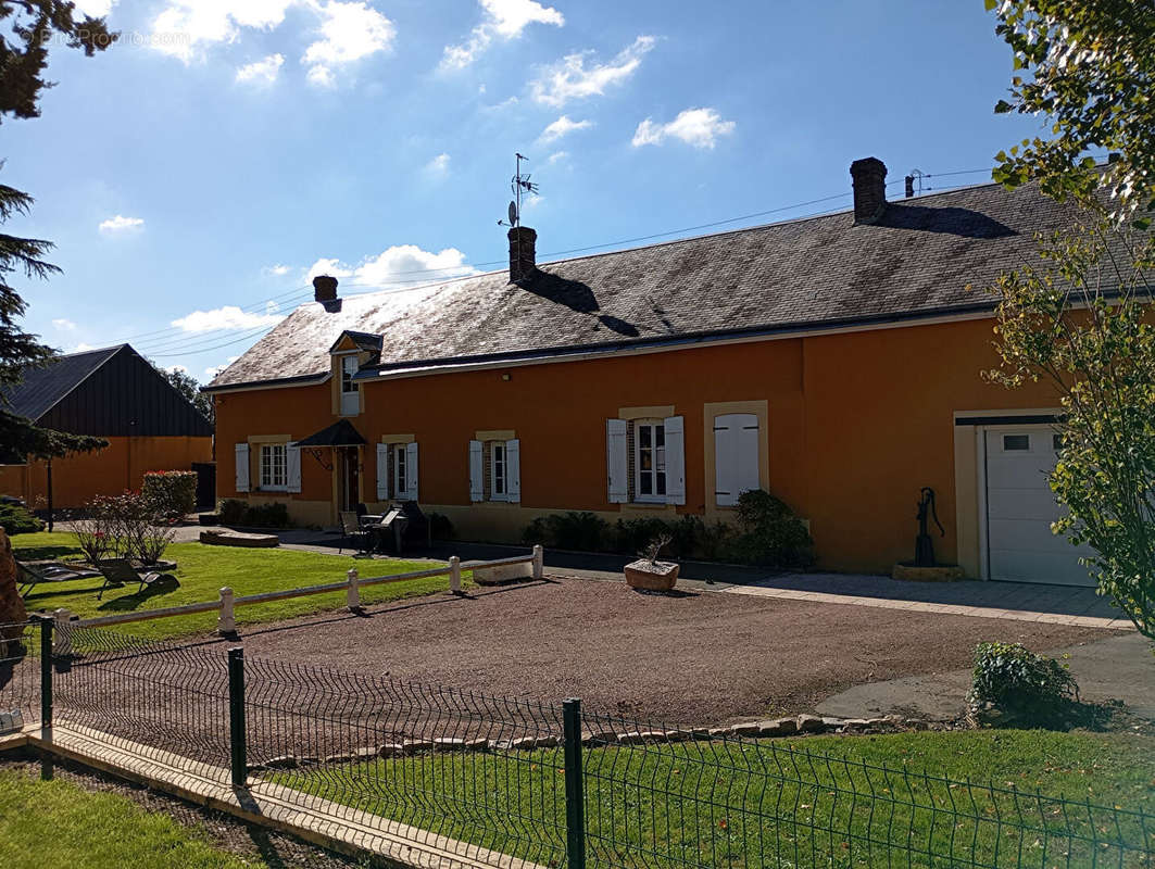 Maison à CHARTRES