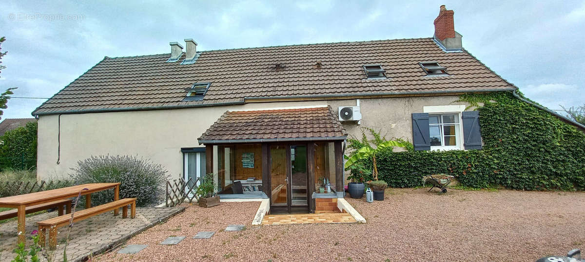 Maison à GERMIGNY-SUR-LOIRE