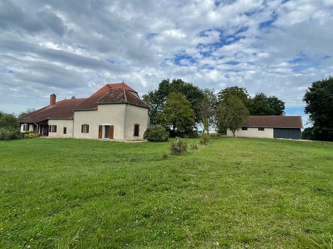 Maison à GY