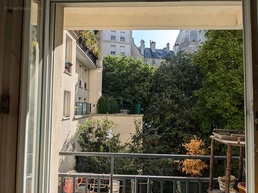 Appartement à PARIS-18E