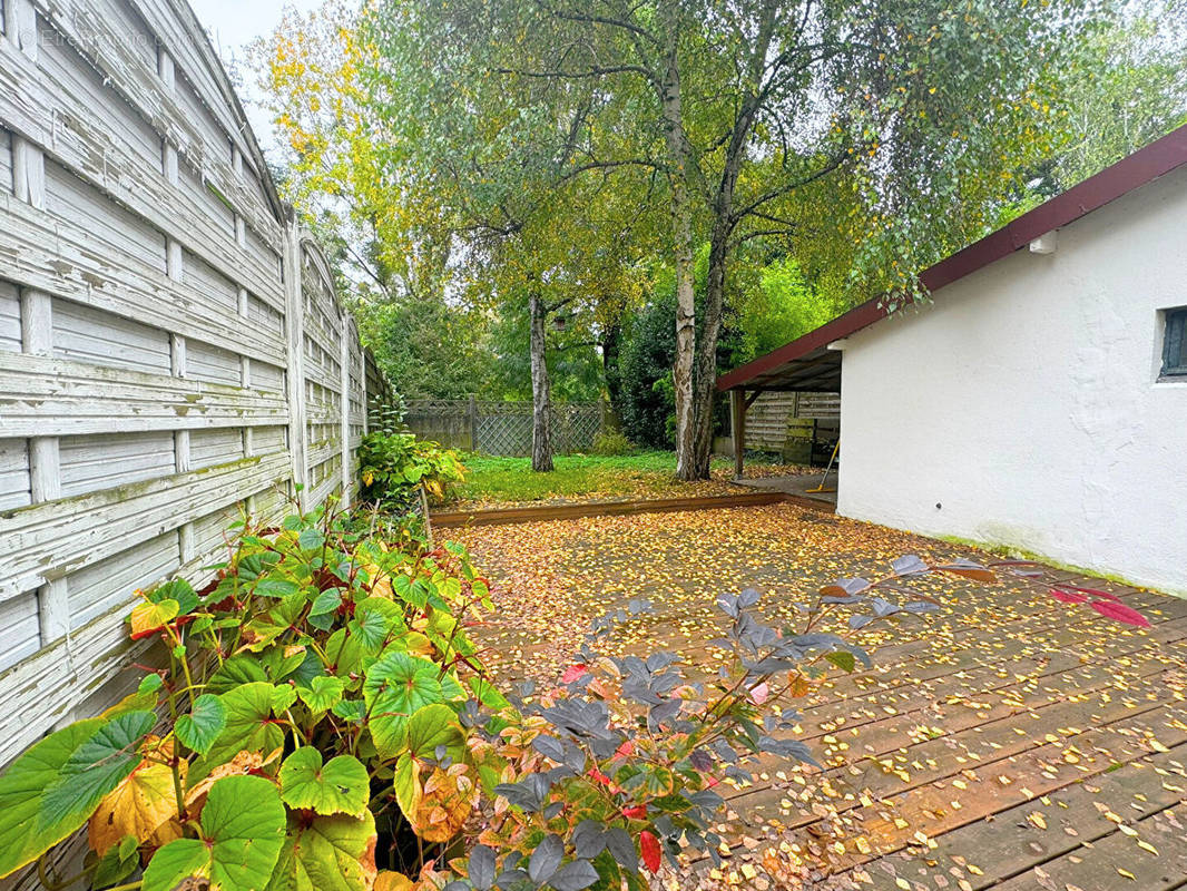 Maison à L&#039;HAY-LES-ROSES