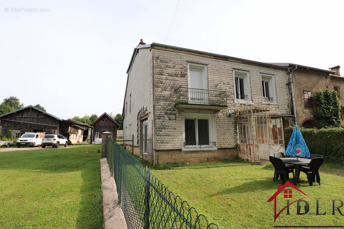 Maison à GIRECOURT-SUR-DURBION