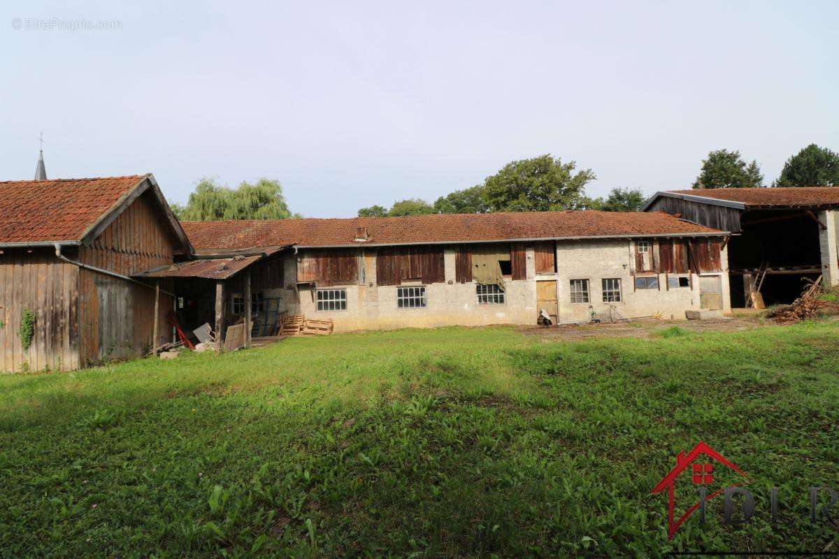 Maison à GIRECOURT-SUR-DURBION