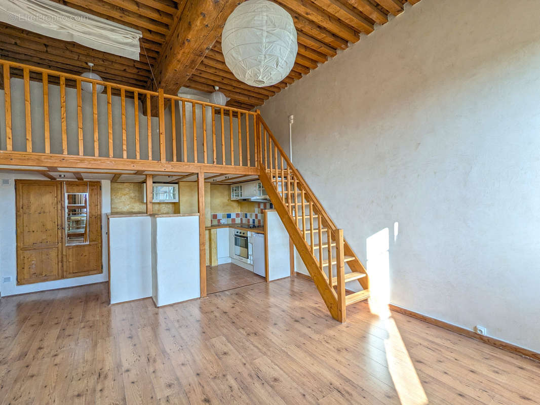 Appartement à LYON-4E