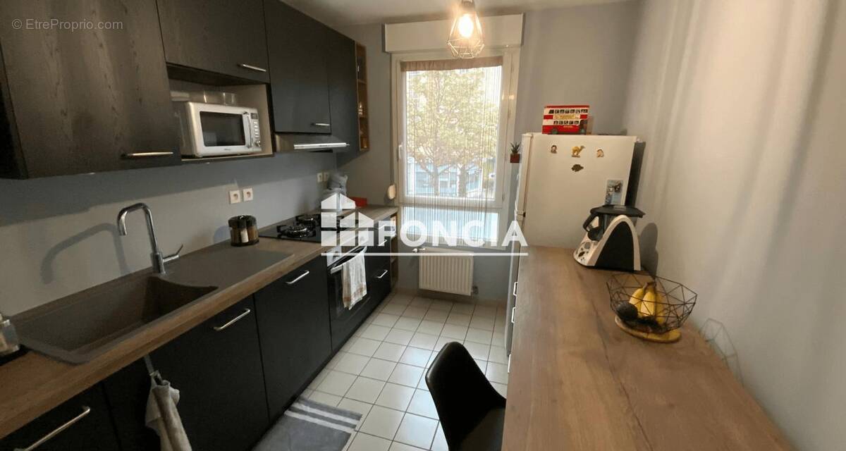 Appartement à FONTAINES-SUR-SAONE