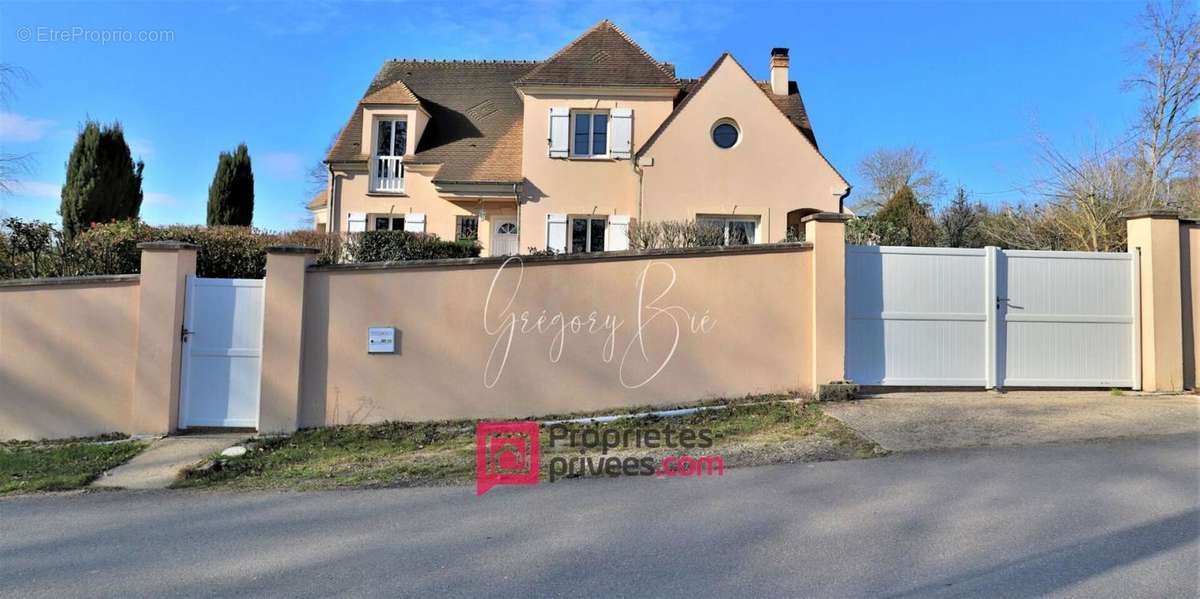 Maison à BOISSY-LE-CHATEL