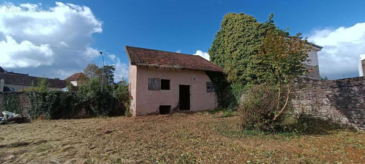 Maison à LUXEUIL-LES-BAINS