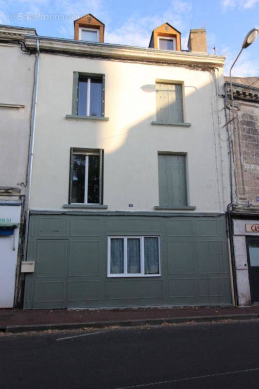 Appartement à CHATELLERAULT