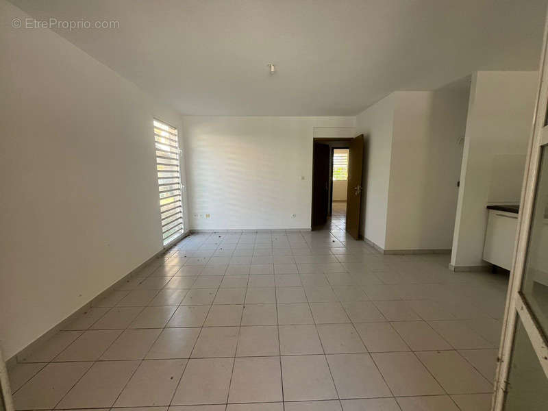 Appartement à KOUROU